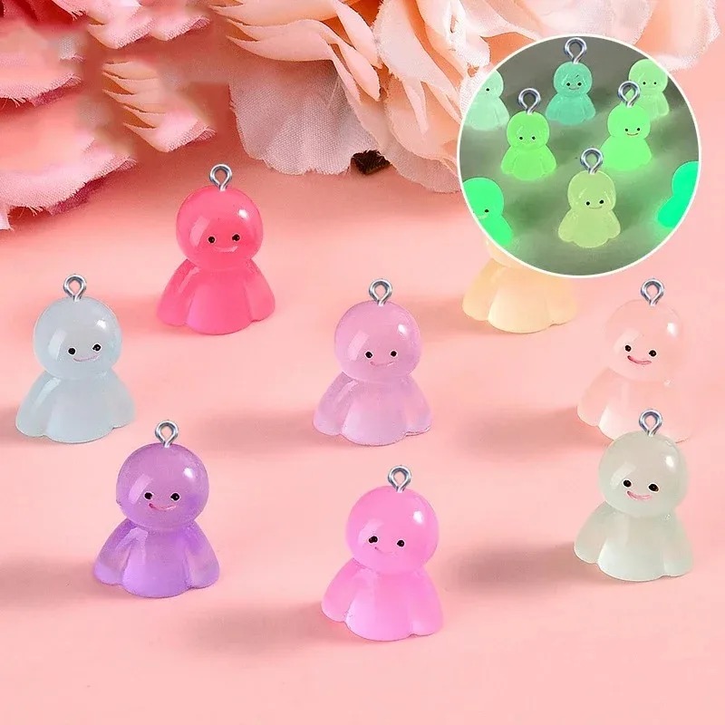 10 ชิ้นเรซิ่นรูปการ์ตูนเรืองแส - Art Craft Resin บทวิจารณ์และราคา