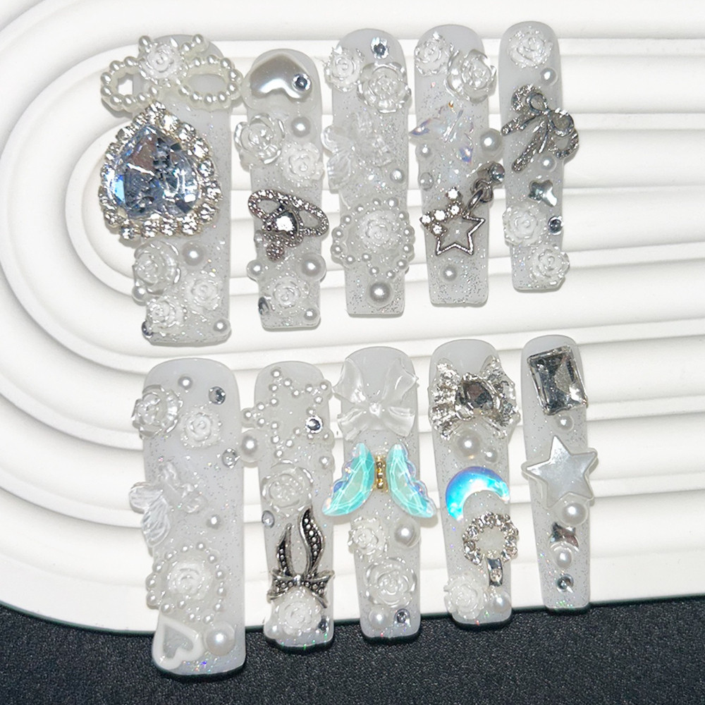 เล็บปลอมแบบกดติด 10 ชิ้น ลาย J - Art Craft Handmade บทวิจารณ์และราคา